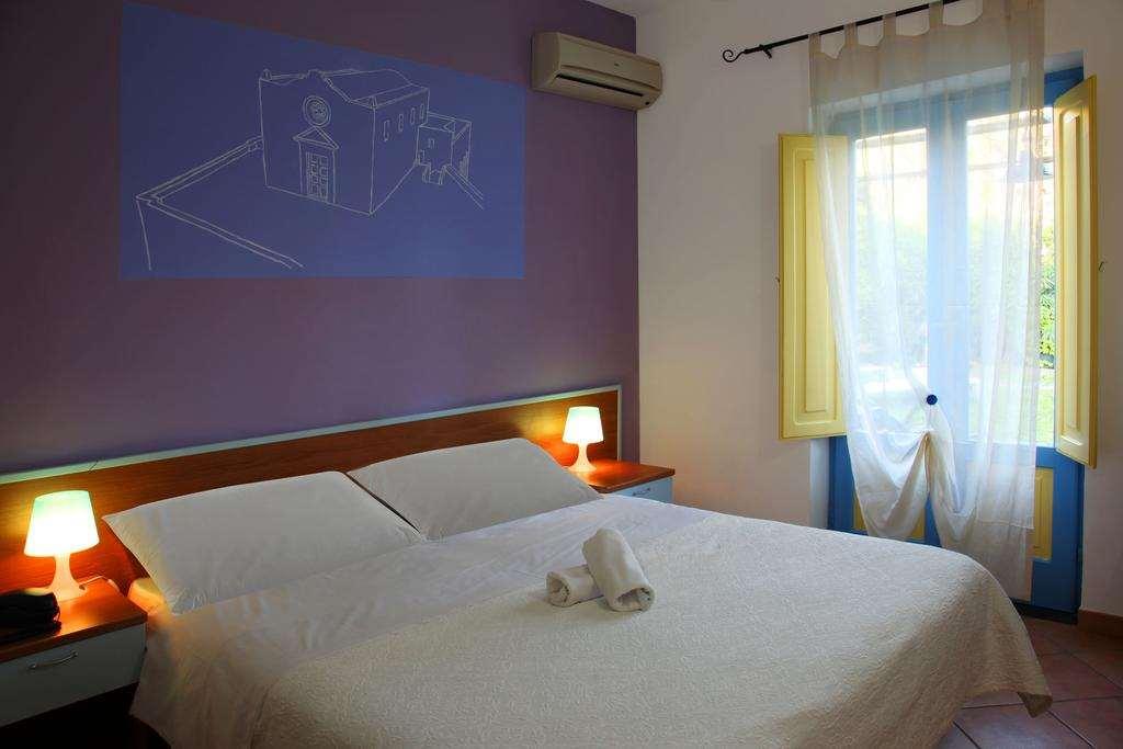 Hotel Solcalante Procida Habitación foto